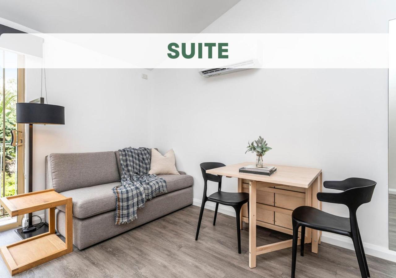 The Swan Valley Hotel Henley Brook Экстерьер фото